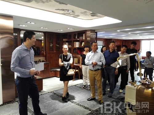 心海伽藍展廳全新亮相，迎經銷商考察團首批參觀